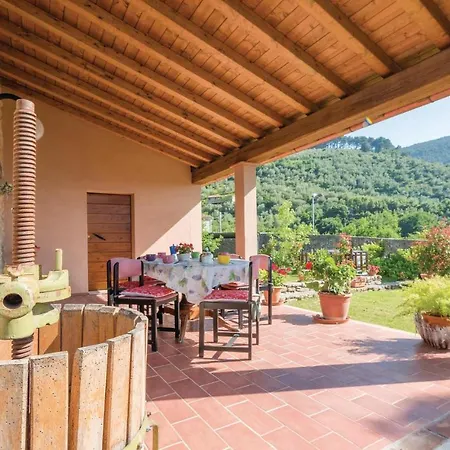 Salvia Apartment Buti